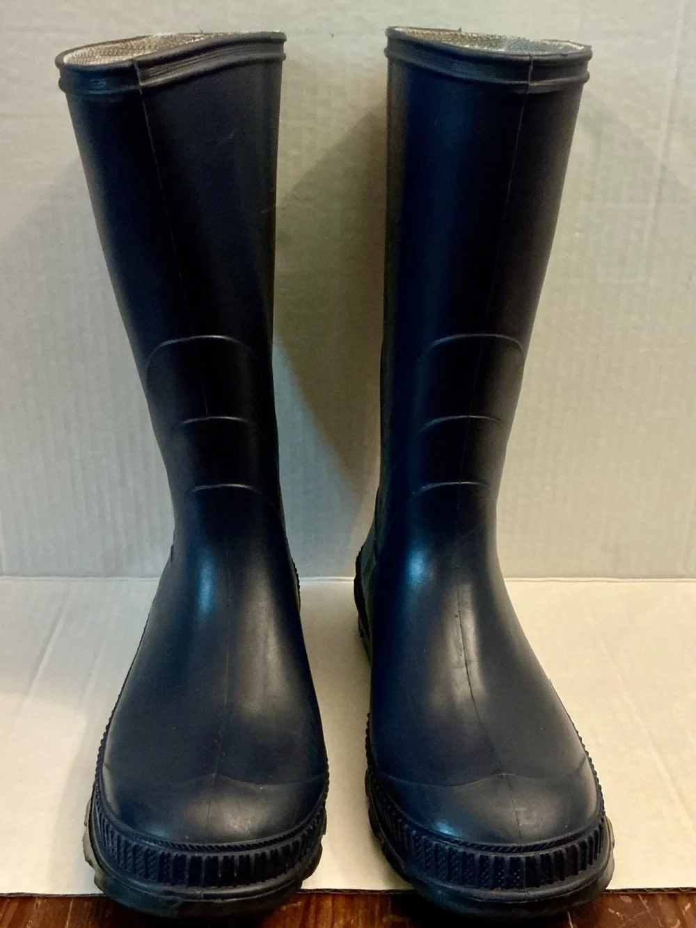Kamik Youth Size 4 Rain Boots Dark Navy Waterproof Rubber Pull-On Outdoor